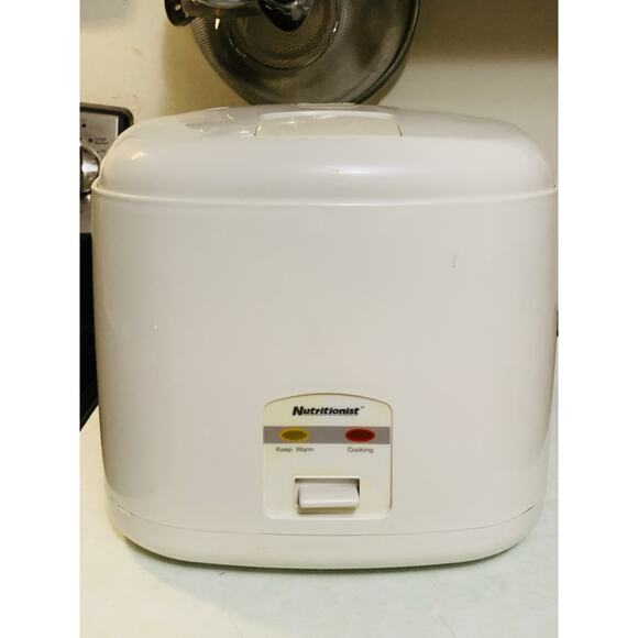 Salton Nutritionist Automatic 10 Cup Rice Cooker Cup Model RA10NR Tested - Picture 2 of 12